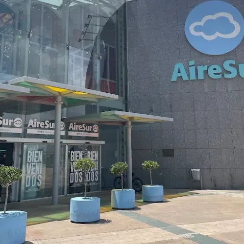 Taxi de Huelva al centro comercial AireSur: la entrada del centro comercial AireSur